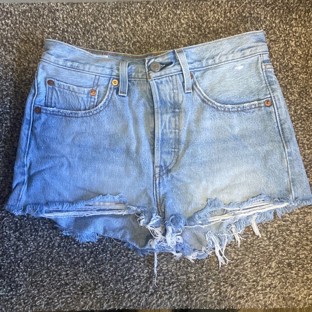 Levi’s 501 shorts